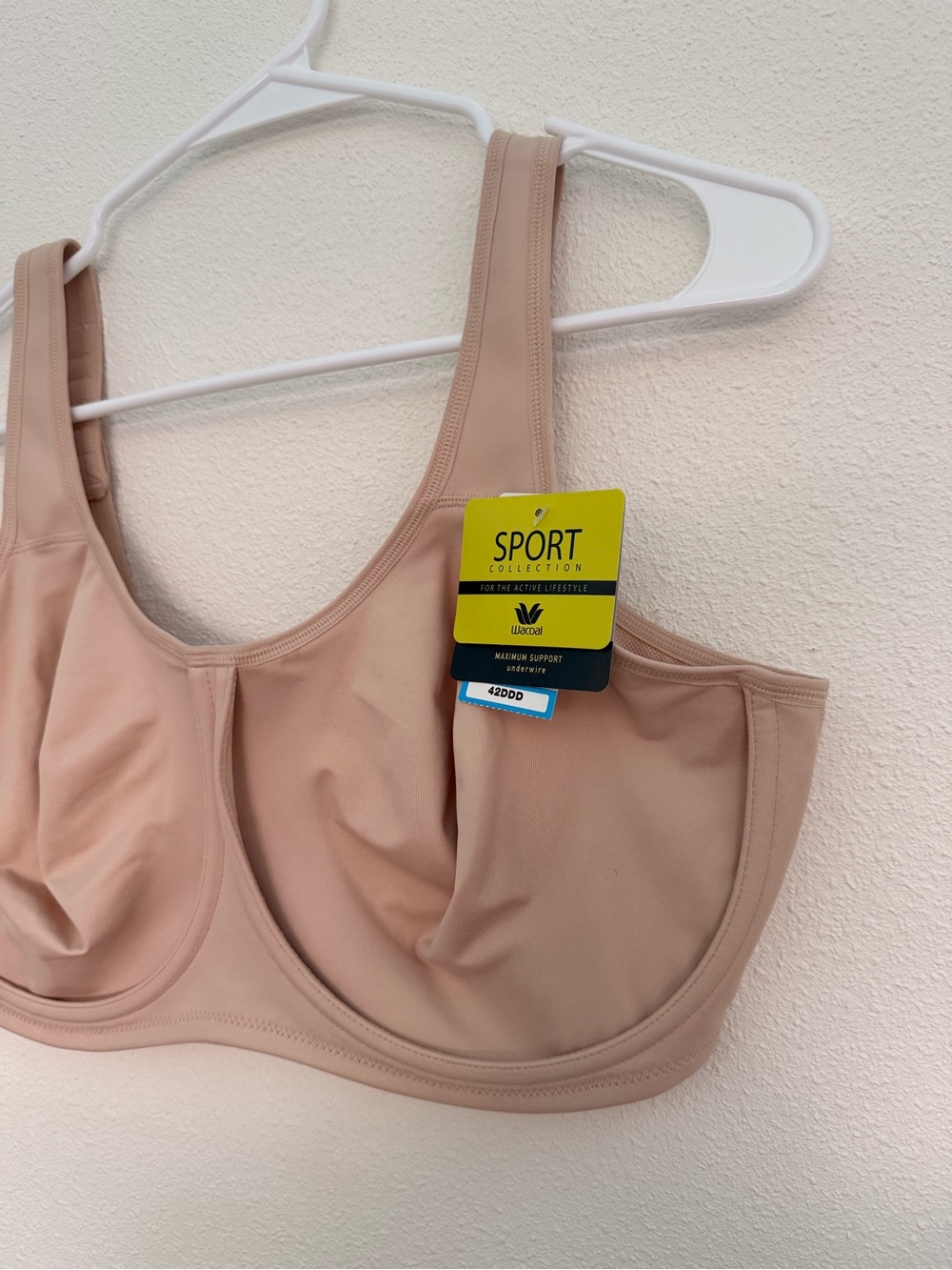 Wacoal Sport 42DDD bra - Picture 4 of 9